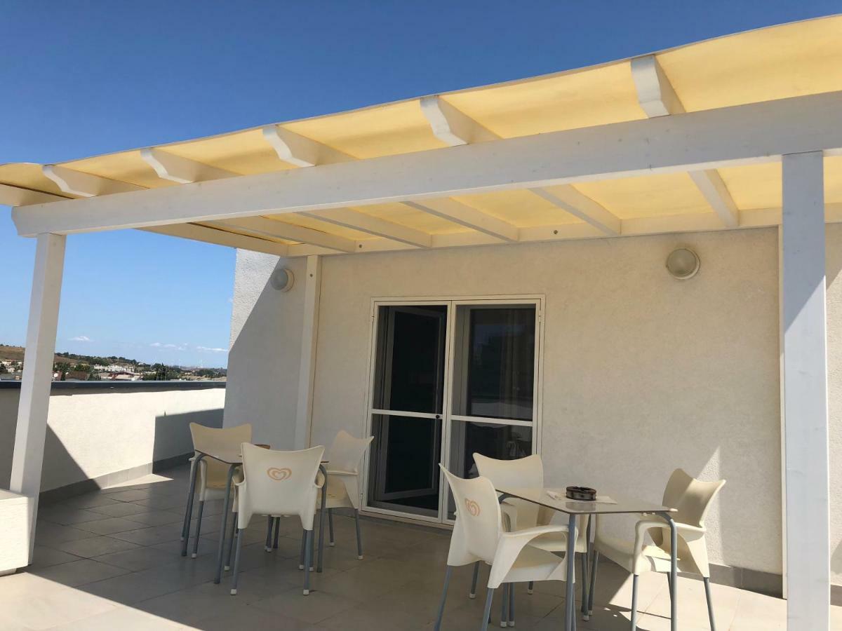 דירות מטרה Attico Danivinci מראה חיצוני תמונה